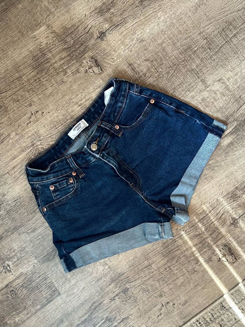 Levi’s Dark Wash Rolled Hem Denim Shorts